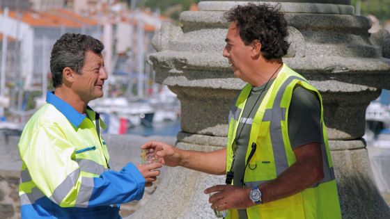 Les Municipaux Trop C Est Trop Streaming Gratuit Les municipaux - Trop c'est trop – Rakuten TV